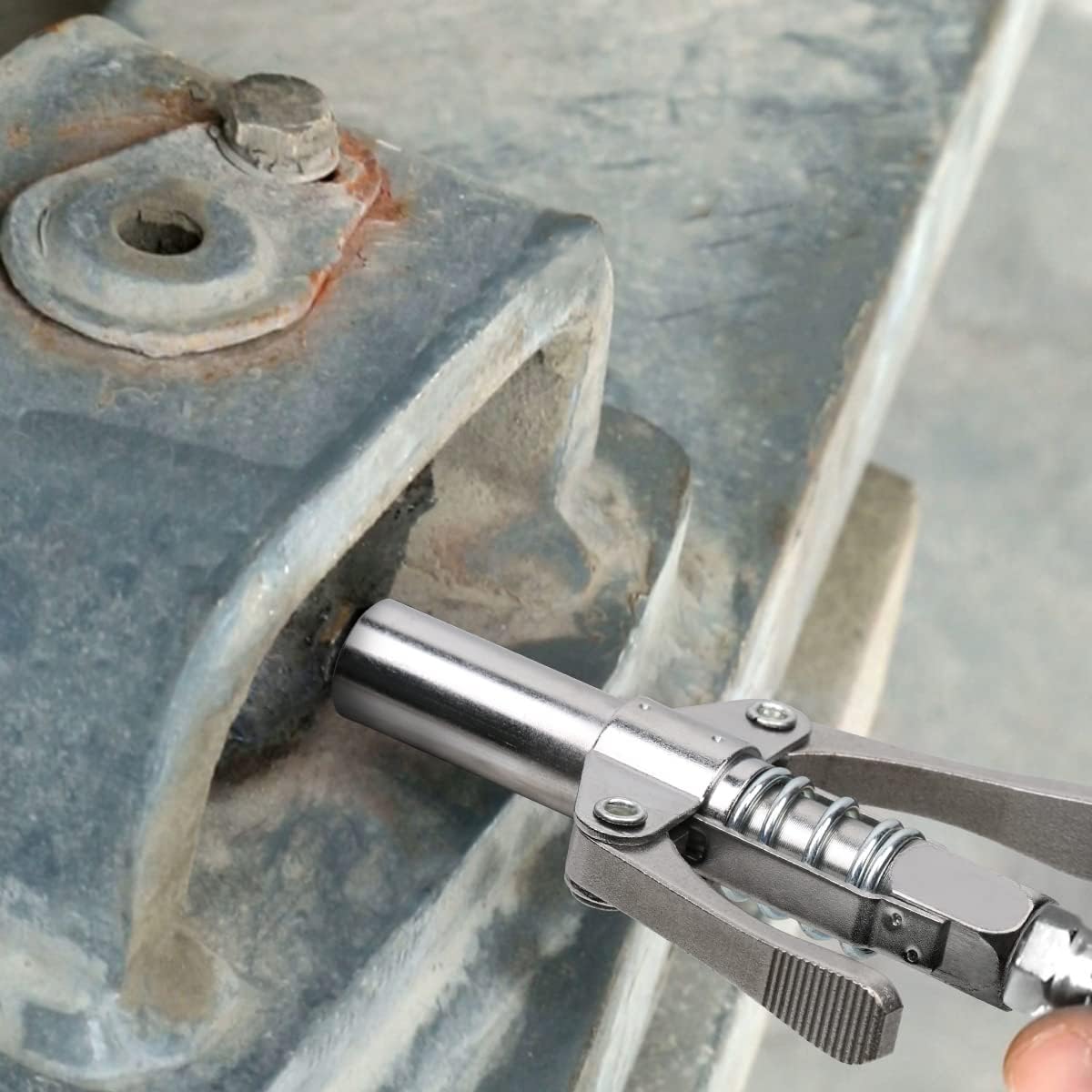 2 Embouts de pompe à graisse