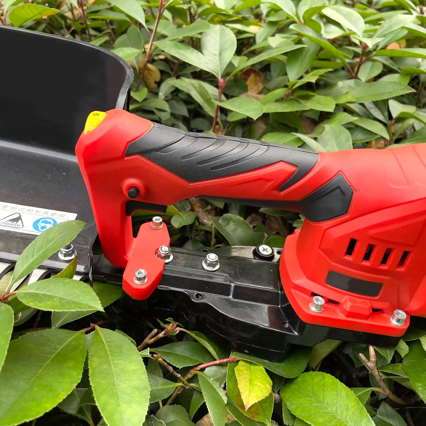 Cisaille Électrique sans Fil à Batterie – Taille Haies & Récolte de Plantes