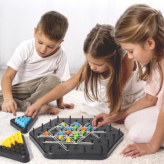 Boîte de jeu de société de table en bande élastique avec échecs en chaîne